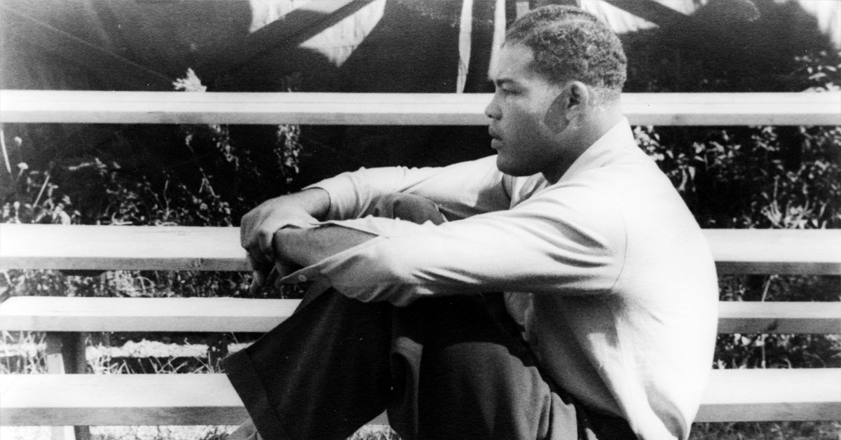 You are currently viewing Joe Louis: Breaking The Color Barrier In Golf