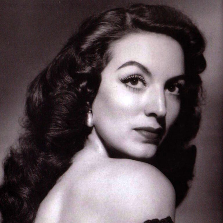 María Félix