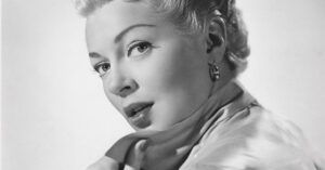 Read more about the article Lana Turner, the Girl Next Door