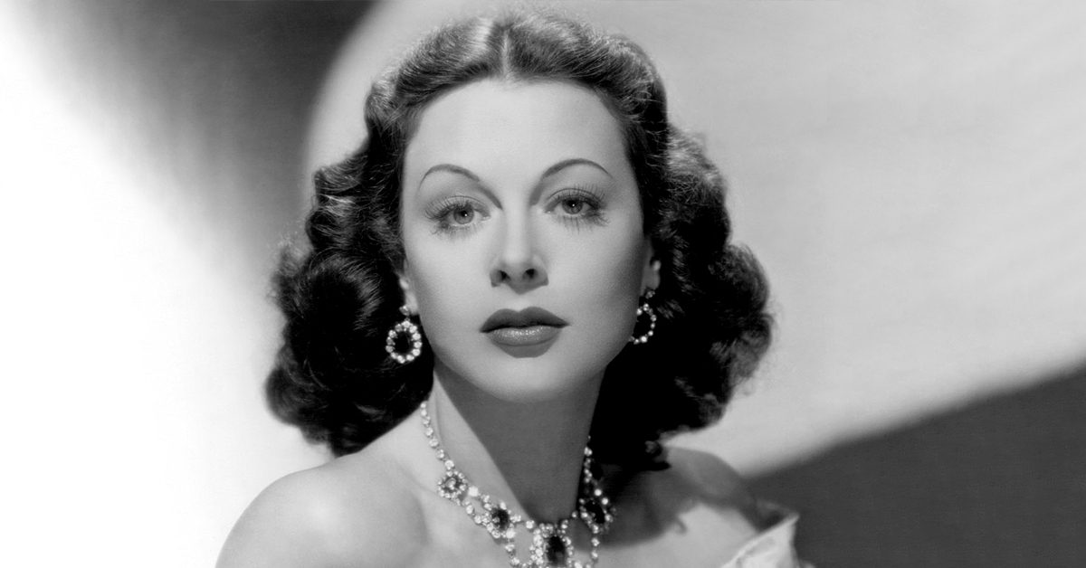 You are currently viewing Hedy Lamarr posthumously inducted into the National Inventors Hall of Fame