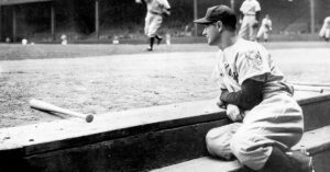 Read more about the article Lou Gehrig: Iron Horse