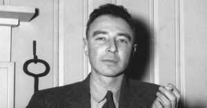 Read more about the article Oppenheimer: Unleashing the Cinematic Fission