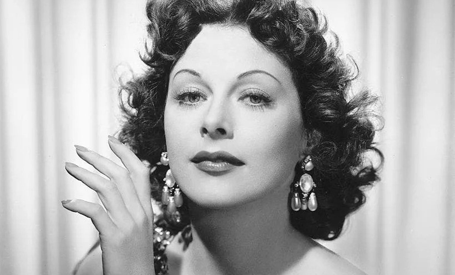 Hedy Lamarr Co Inventor Hedy Lamarr Co Inventor