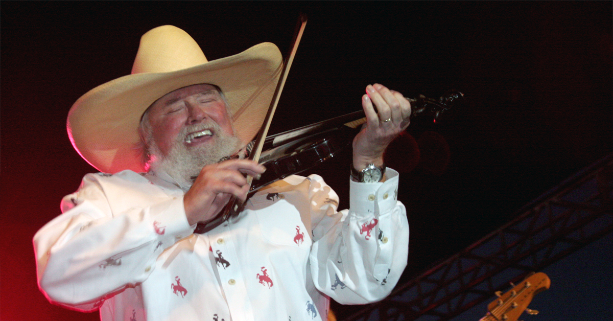 You are currently viewing Charlie Daniels: Balancing Music and Political Views