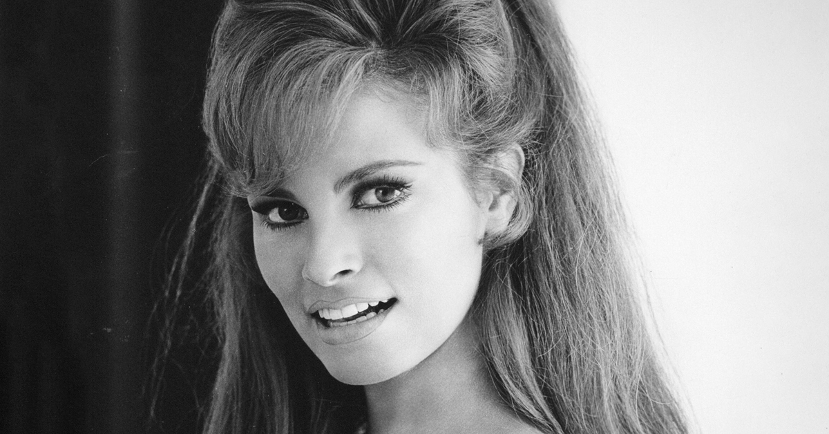 You are currently viewing Raquel Welch: From Childhood Dreams to Bestselling Author